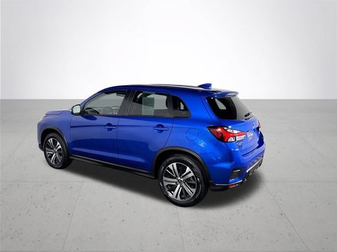 Used 2025 Mitsubishi Outlander Sport ES AWD/4WD image 8