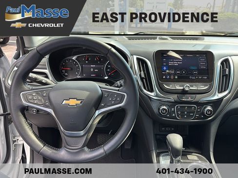 Certified 2022 Chevrolet Equinox Premier w/ LPO, Cargo Package FWD image 11