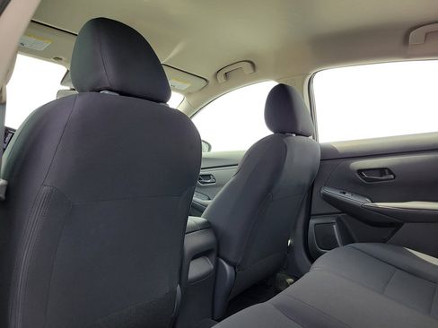 Used 2025 Nissan Sentra S FWD image 30