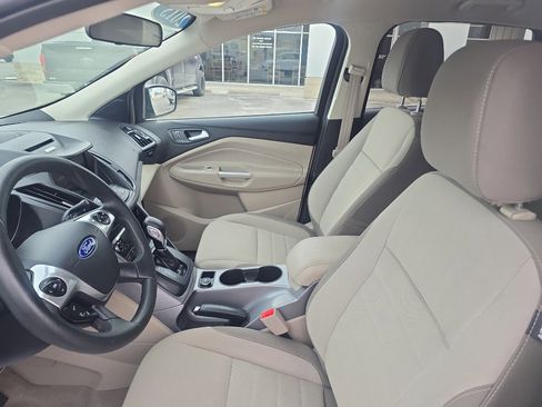 Used 2015 Ford Escape SE w/ Equipment Group 201A image 13