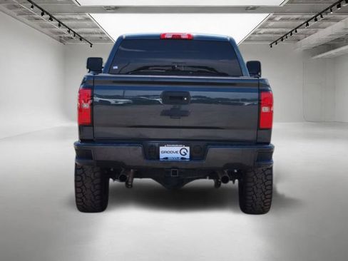 Used 2018 Chevrolet Silverado 1500 LT w/ All Star Edition AWD/4WD image 5