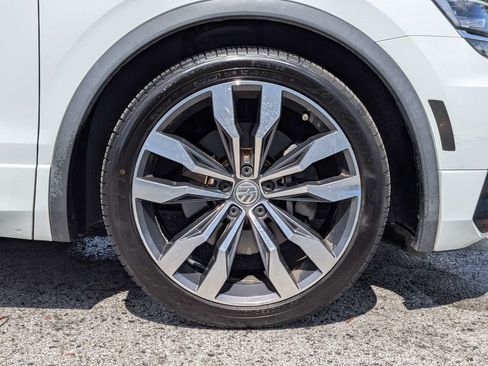 Used 2021 Volkswagen Tiguan SEL Premium R-Line AWD/4WD image 11
