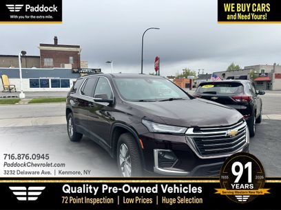 Used 2023 Chevrolet Traverse LT