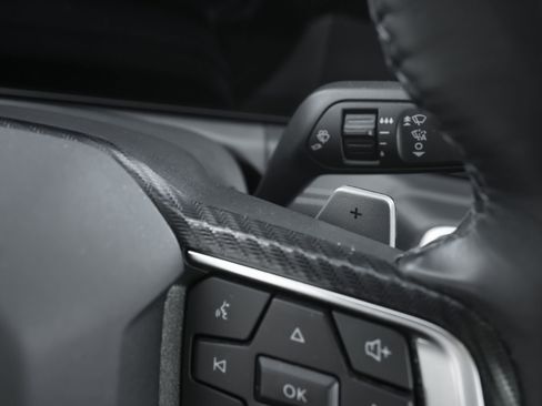 Used 2024 Ford Mustang GT Premium image 17