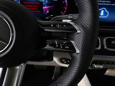 New 2026 Mercedes-Benz GLS 450 4MATIC image 11