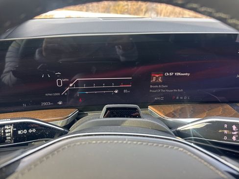 Used 2025 Cadillac Escalade Sport Platinum w/ LPO, Floor Liner Package image 19