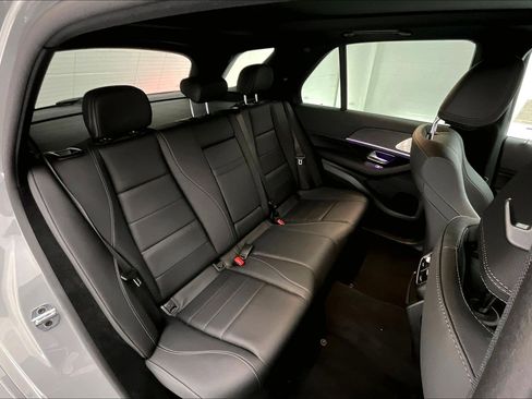 Used 2026 Mercedes-Benz GLE 450 4MATIC image 17