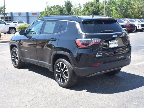 Used 2024 Jeep Compass Limited AWD/4WD image 9