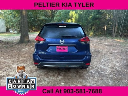 Used 2019 Nissan Rogue S image 9