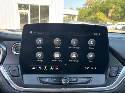 Used 2025 Chevrolet Blazer LT FWD image 19