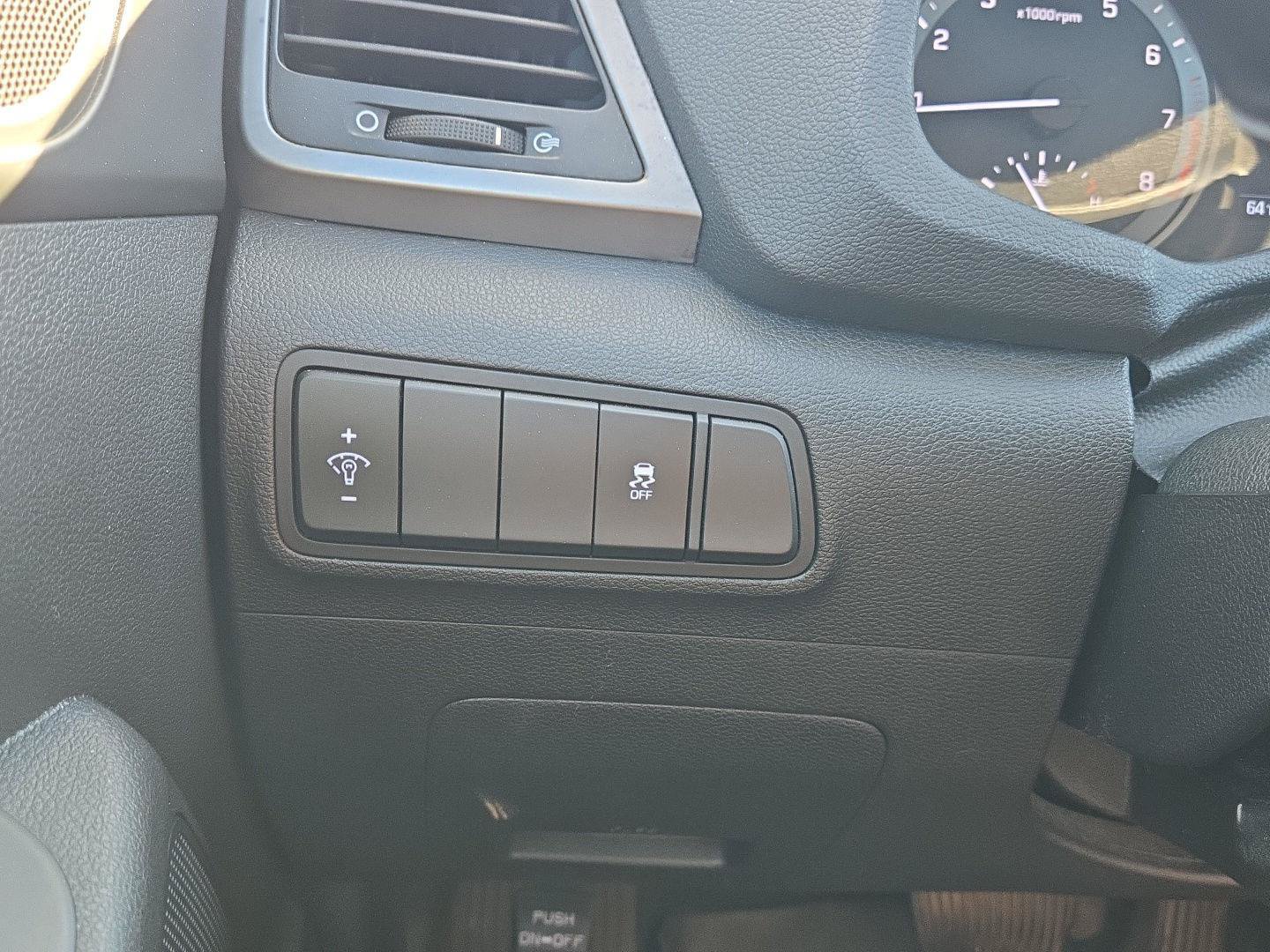 Used 2018 Hyundai Tucson SE FWD image 21