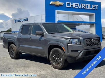 Used 2024 Nissan Frontier SV w/ Technology Package