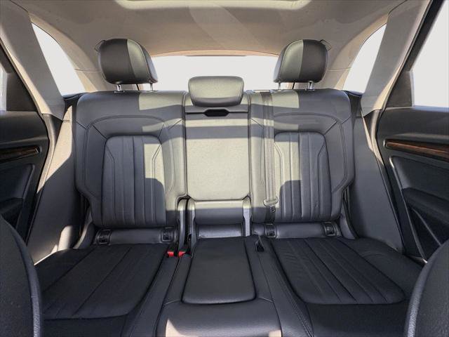 Used 2019 Audi Q5 2.0T Premium Plus AWD/4WD image 21