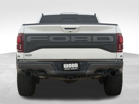 Used 2019 Ford F150 Raptor w/ Equipment Group 802A Luxury image 4