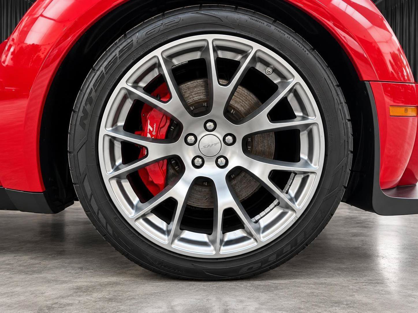 Used 2022 Dodge Challenger SRT Hellcat RWD image 34