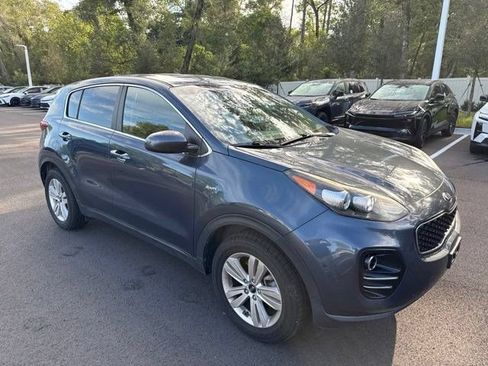 Used 2017 Kia Sportage LX AWD/4WD image 3