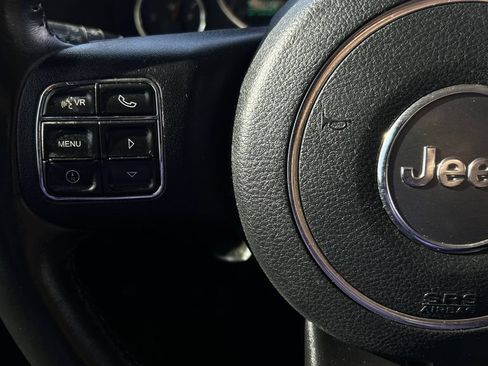 Used 2017 Jeep Wrangler Unlimited Sport w/ Quick Order Package 23S AWD/4WD image 28