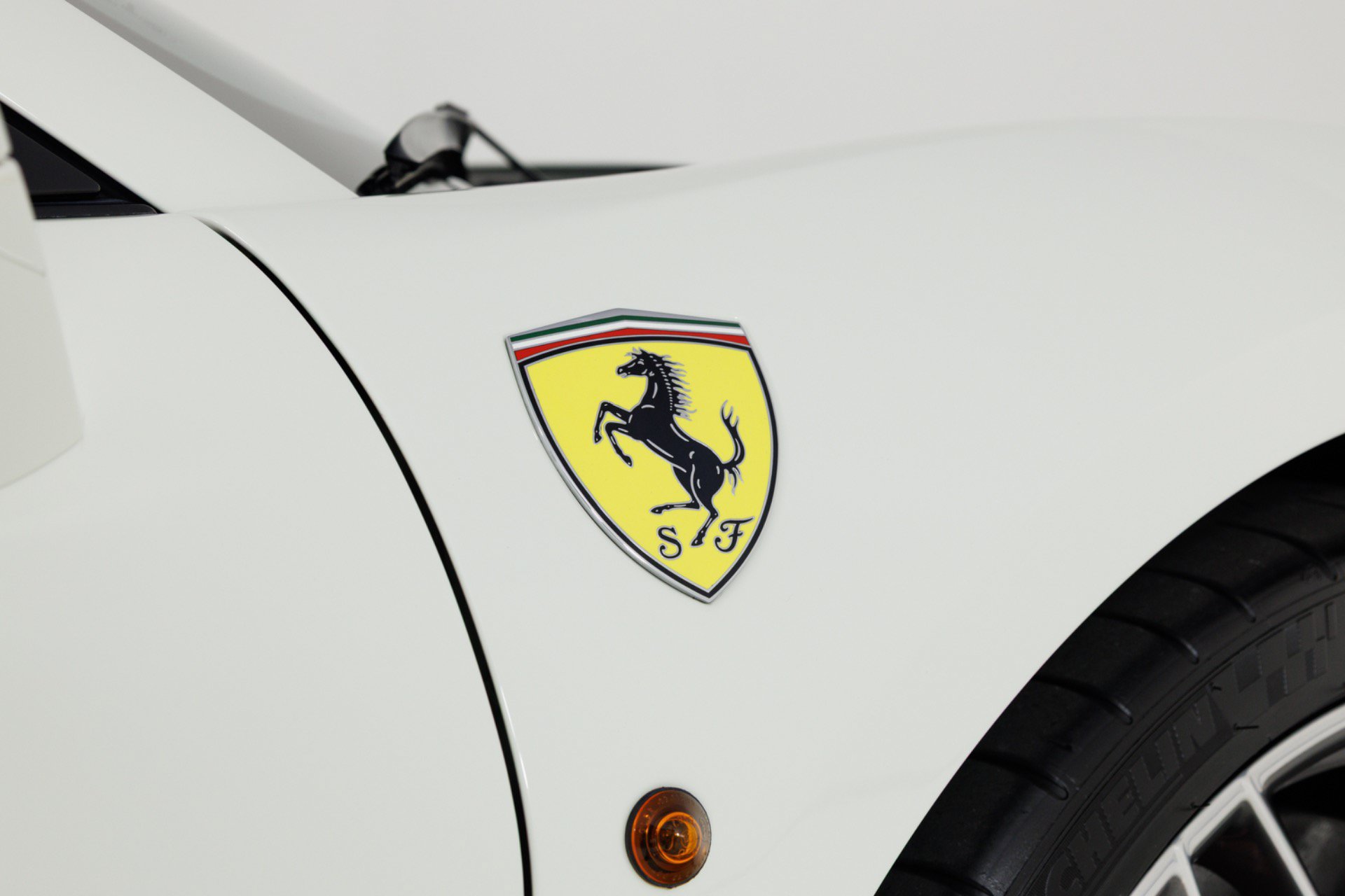 Used 2017 Ferrari 488 Spider RWD image 64
