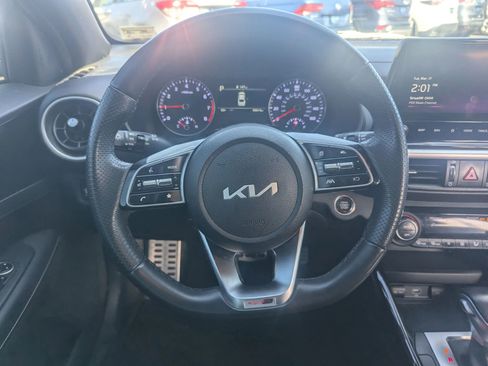 Used 2023 Kia Forte GT-Line image 12