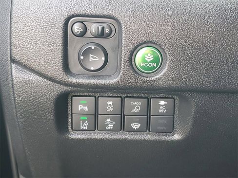 Used 2024 Honda Ridgeline Black Edition image 21