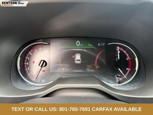 Used 2025 Toyota RAV4 XLE AWD/4WD image 12