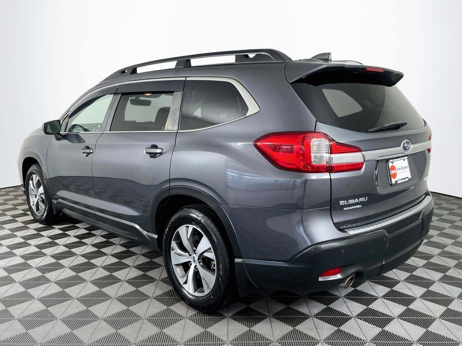 Used 2020 Subaru Ascent Premium w/ Convenience Package AWD/4WD image 6