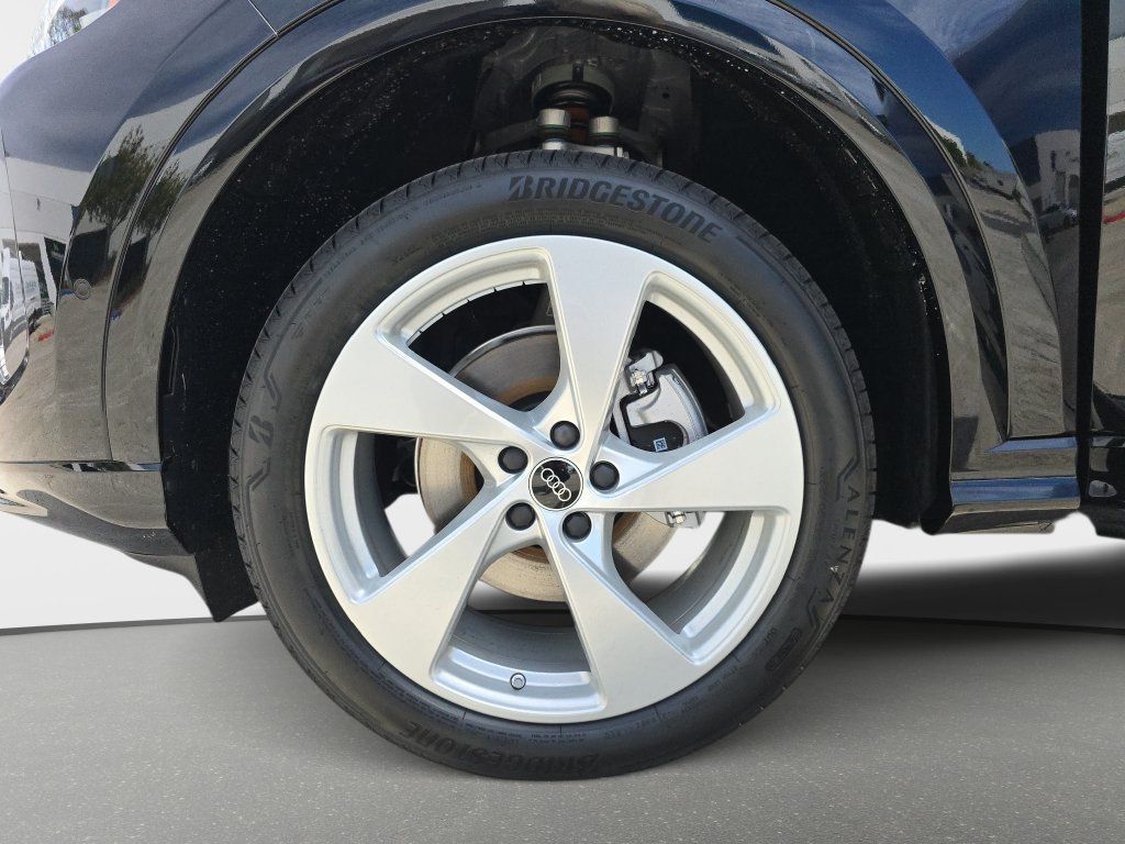 New 2026 Audi Q5 Premium Plus AWD/4WD image 33