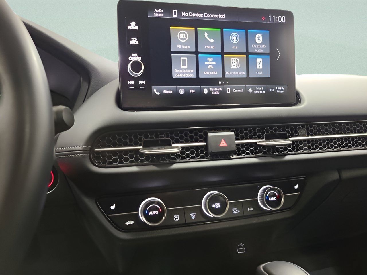 Certified 2025 Honda HR-V EX-L image 30