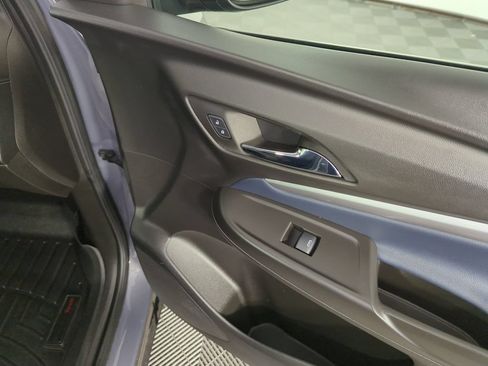 Used 2023 Chevrolet Bolt EUV Premier FWD image 33