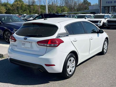Used 2017 Kia Forte LX image 21