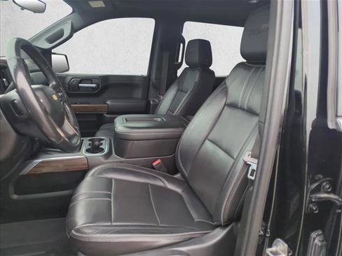 Used 2021 Chevrolet Silverado 1500 High Country w/ Technology Package image 15