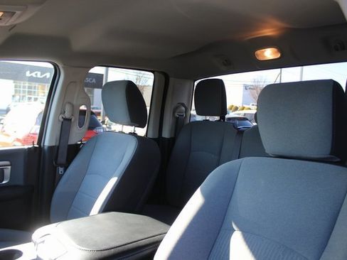 Used 2024 RAM 1500 Classic SLT image 17