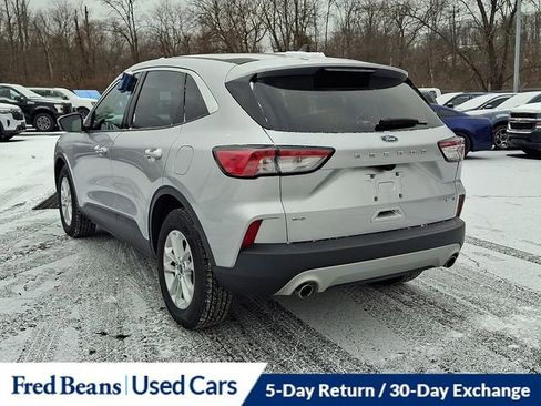 Certified 2020 Ford Escape SE image 8