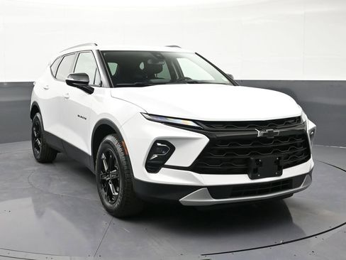 Used 2024 Chevrolet Blazer LT w/ Midnight/Sport Edition AWD/4WD image 7