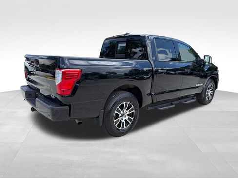 Certified 2024 Nissan Titan SV w/ SV Convenience Package RWD image 8