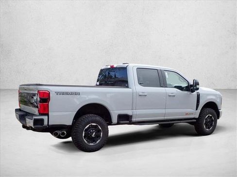 New 2026 Ford F350 Platinum w/ Tremor Off-Road Package image 4
