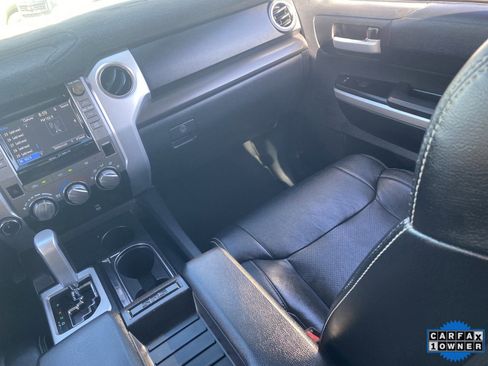 Used 2017 Toyota Tundra SR5 w/ SR5 Upgrade Package image 17