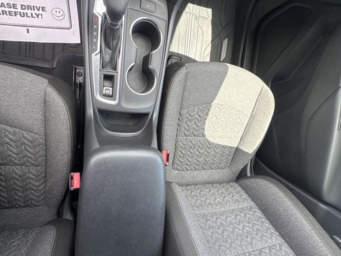 Used 2024 Chevrolet Equinox LT w/ LPO, Floor Liner Package FWD image 27