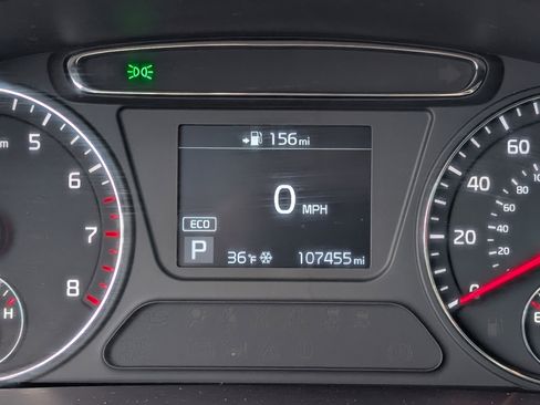 Used 2019 Kia Sorento S image 16