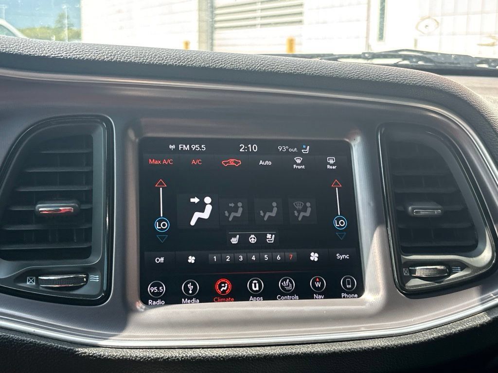 Used 2019 Dodge Challenger SXT w/ Plus Package RWD image 13