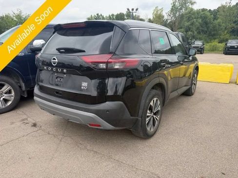 Used 2021 Nissan Rogue SV FWD image 5