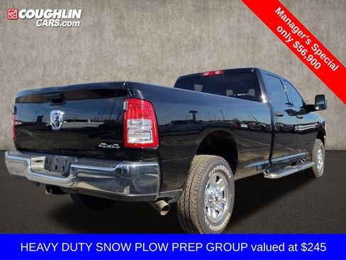 Used 2024 RAM 3500 Tradesman w/ Chrome Appearance Group image 9