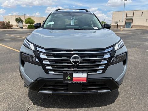 New 2026 Nissan Rogue Platinum w/ Platinum Premium Package AWD/4WD image 9