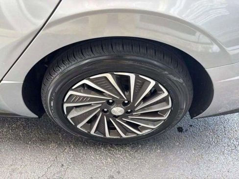 Used 2023 Hyundai Sonata SEL image 12