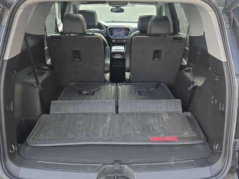 Used 2021 GMC Acadia AT4 w/ GMC Pro Grade Package AWD/4WD image 13