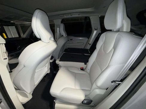 Used 2023 Volvo XC90 T8 Plus w/ Protection Package Premier AWD/4WD image 6