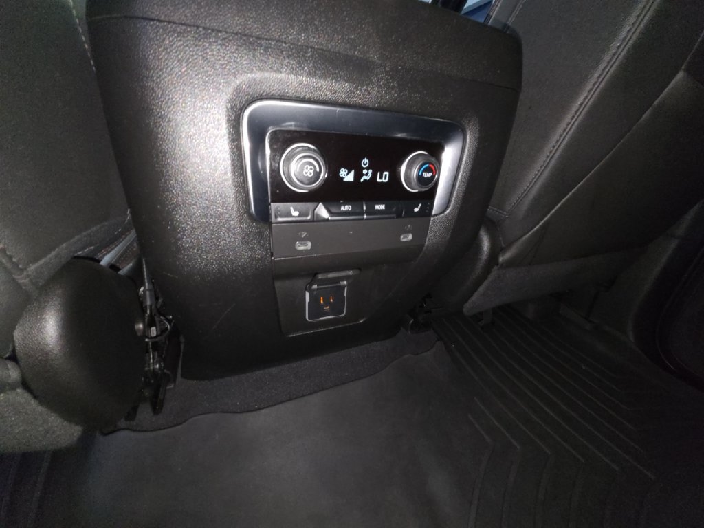 Certified 2022 Chevrolet Tahoe RST w/ Sport Performance Package AWD/4WD image 27