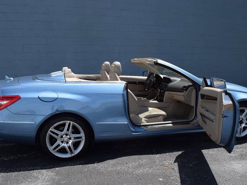 Used 2011 Mercedes-Benz E 350 Cabriolet image 8