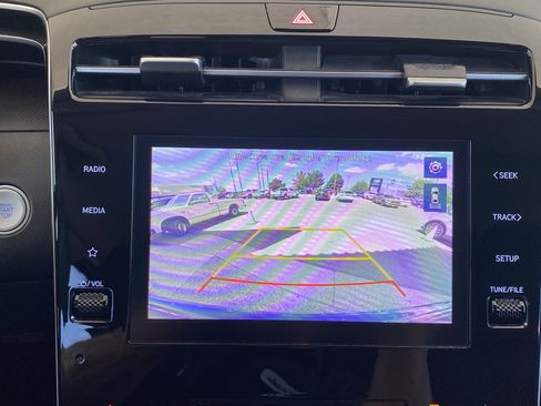 Used 2022 Hyundai Tucson Blue AWD/4WD image 4