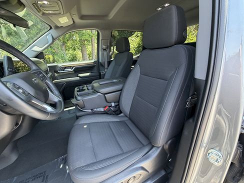 Used 2023 Chevrolet Silverado 1500 LT Trail Boss w/ Protection Package AWD/4WD image 16